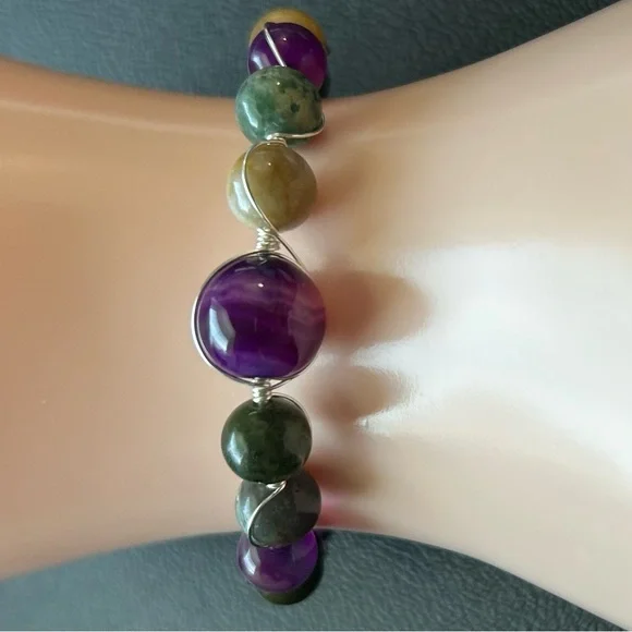 Hand Crafted Purple and African Agate 12 and 8 mm. Bracelet. New. - Picture 1 of 9